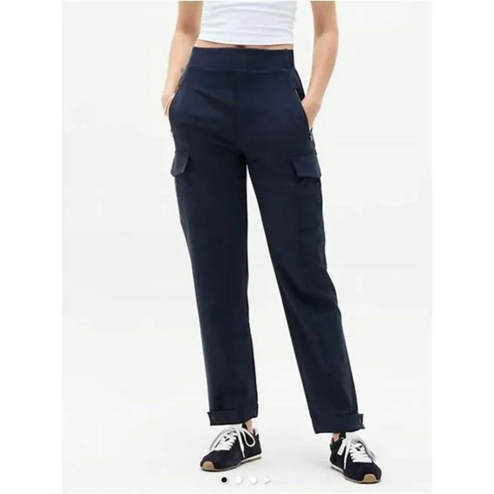 Athleta High Rise Cargo Pants 4 Navy Blue Travel Work Wrinkle Free NEW Pockets - Picture 1 of 12